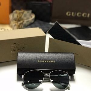 NWT Authentic Burberry Aviator Sun Glasses